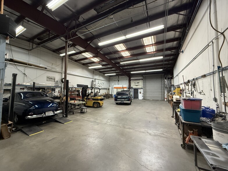 More Photos Of 3381 Mcmaude Pl, Santa Rosa Light Manufacturing For Lease