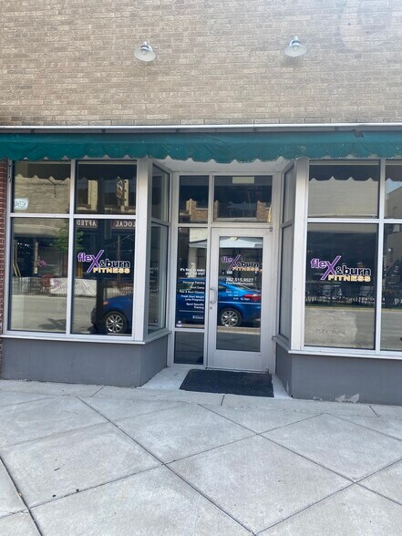 More Photos Of 5715 6th Ave, Kenosha Freestanding For Sale