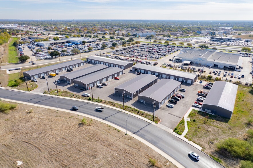 Primary Photo Of 2203 Cascade Pky, San Antonio Unknown For Lease