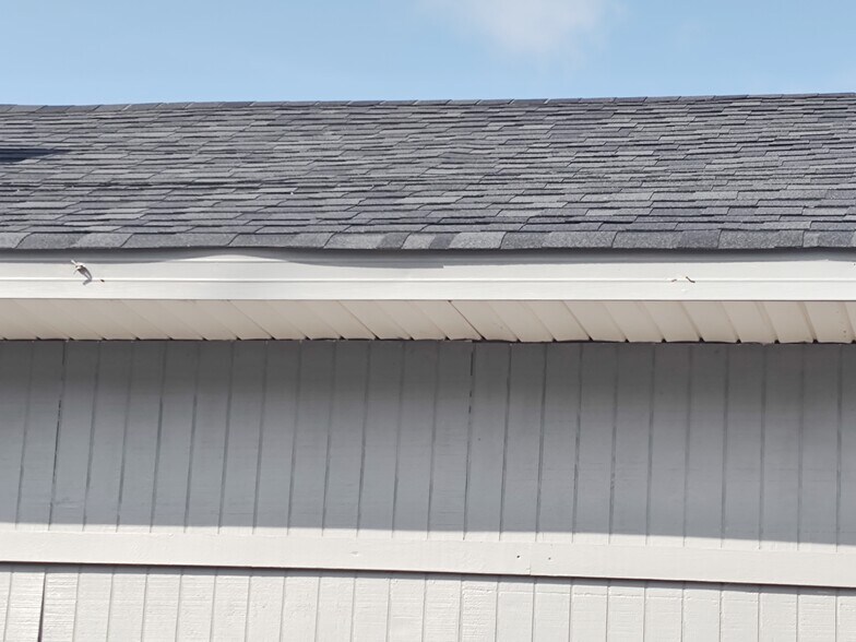 More Photos Of 502 US-1, Norlina Freestanding For Sale