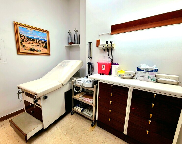 More Photos Of 1000 Park Ave, New York Apartments For Lease