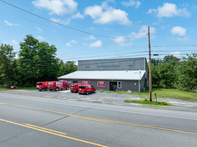 Primary Photo Of 3340 E Pleasant Valley Blvd, Altoona Freestanding For Sale