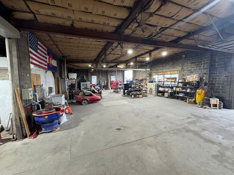 More Photos Of 305 Central Ave, Wiggins Auto Salvage Facility For Lease