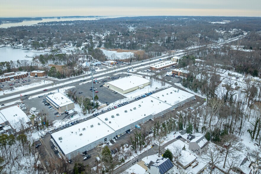 More Photos Of 836 Ritchie Hwy, Severna Park Flex For Lease