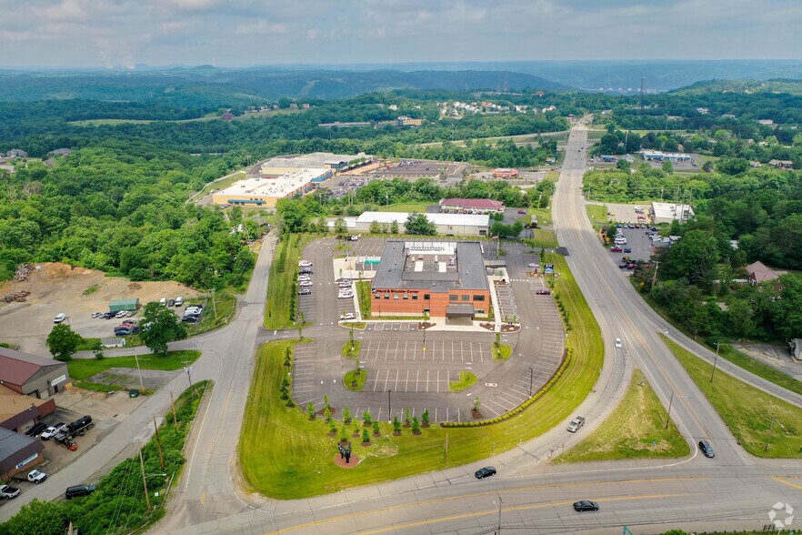 More Photos Of 103 Pleasant Dr, Aliquippa Healthcare For Lease