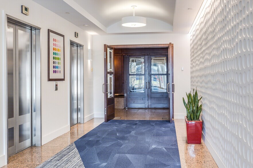 More Photos Of 55 Capital Blvd, Rocky Hill Office For Lease