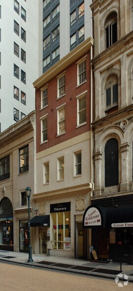 More Photos Of 1417 Locust St, Philadelphia Storefront Retail Office For Lease