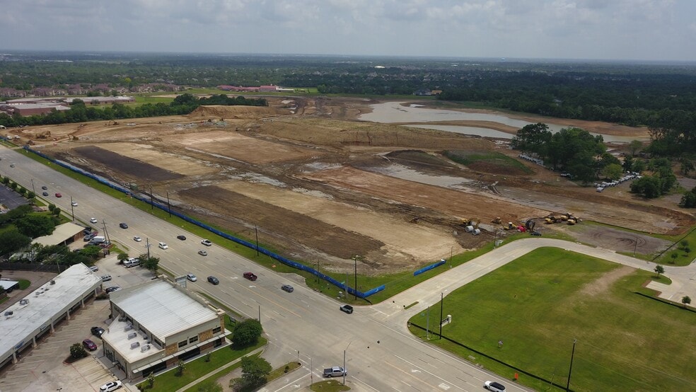 More Photos Of 3000 FM 528 Rd, Friendswood Unknown For Lease