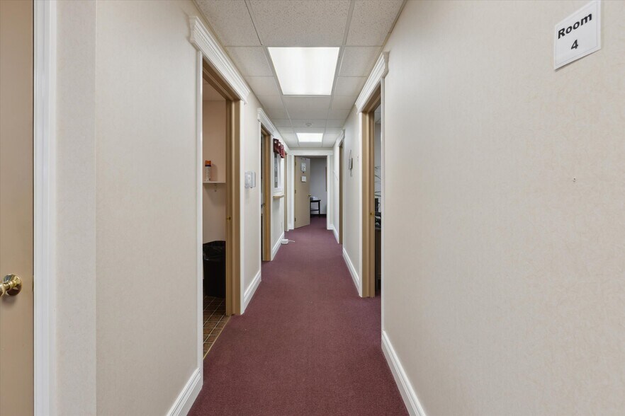 More Photos Of 615 S Euclid Ave, Bay City Medical For Sale