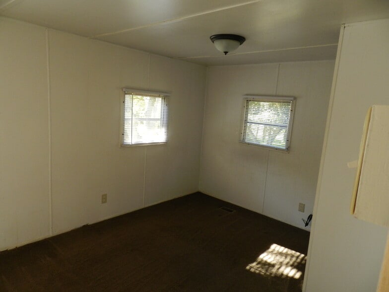 More Photos Of 17663 Vierra Canyon Rd, Salinas Manufactured Housing Mobile Home Park For Sale