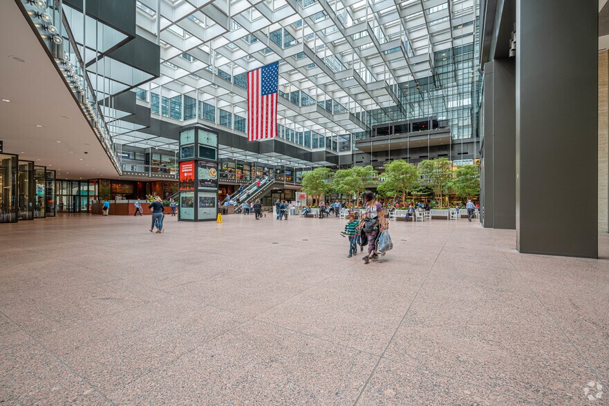 More Photos Of 80 S 8th St, Minneapolis Office For Lease