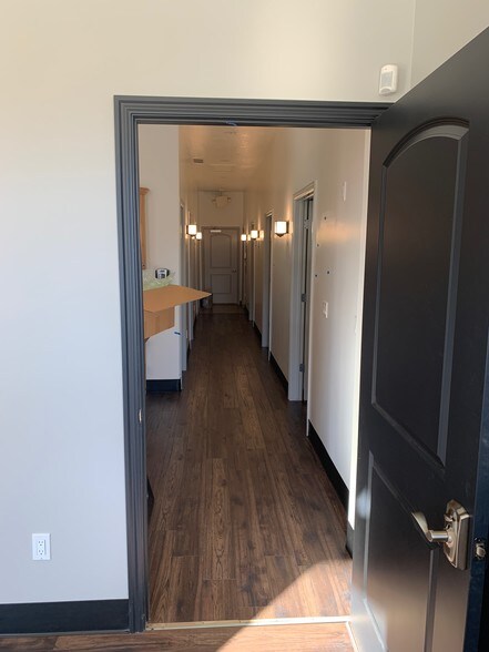 More Photos Of 11-41 N 400 W, Payson Office For Lease