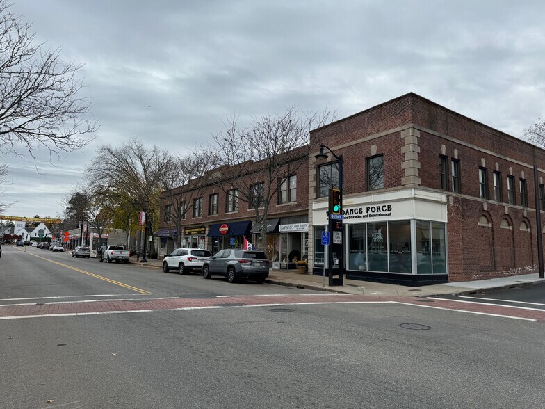 More Photos Of 674-681 Washington St, Norwood General Retail For Sale