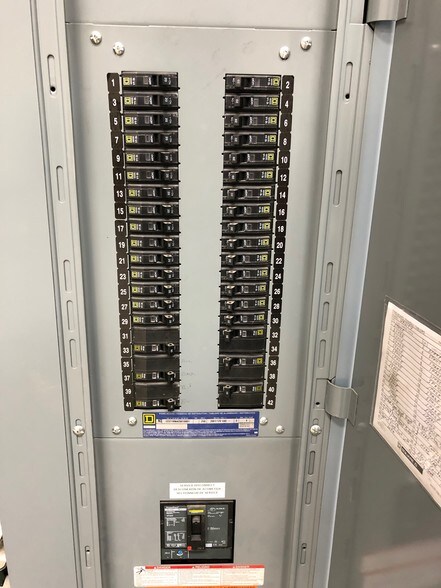 More Photos Of 13545 Bassett Ln, Williston Warehouse For Sale