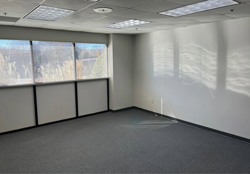 More Photos Of 2300 Satellite Blvd, Duluth Office For Lease