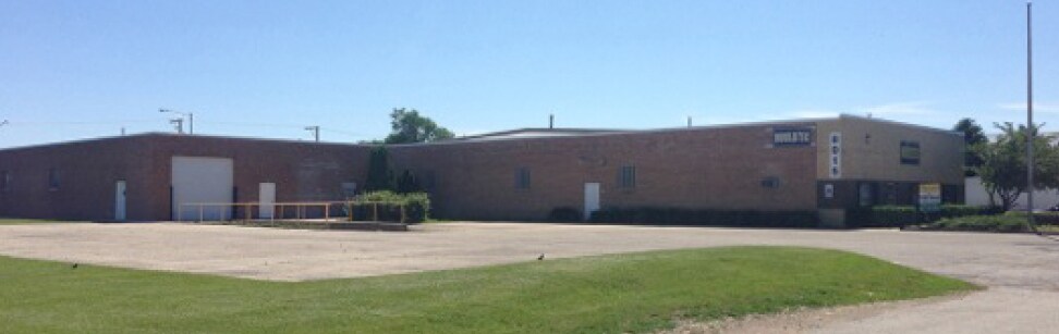 More Photos Of 8015 Pyott Rd, Lake In The Hills Manufacturing For Sale