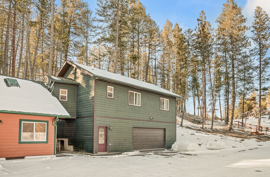 More Photos Of 7951 Hwy 35, Bigfork Restaurant For Lease