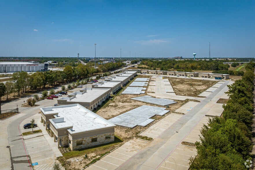 More Photos Of 16310 State Highway 249, Houston Office For Lease