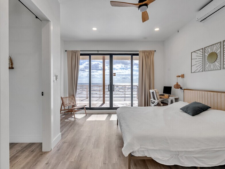 More Photos Of 10602 Blue Water Hwy, Freeport Multifamily For Sale