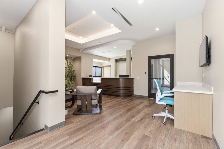 More Photos Of 2277 Fort Union Blvd, Salt Lake City Office For Sale