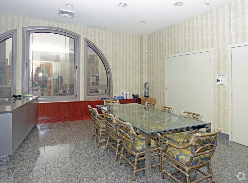 Photo of 9th Floor Ste 