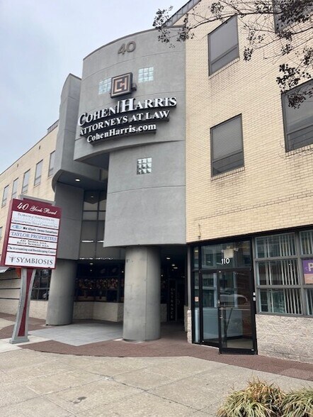 More Photos Of 40 York Rd, Towson Medical For Lease