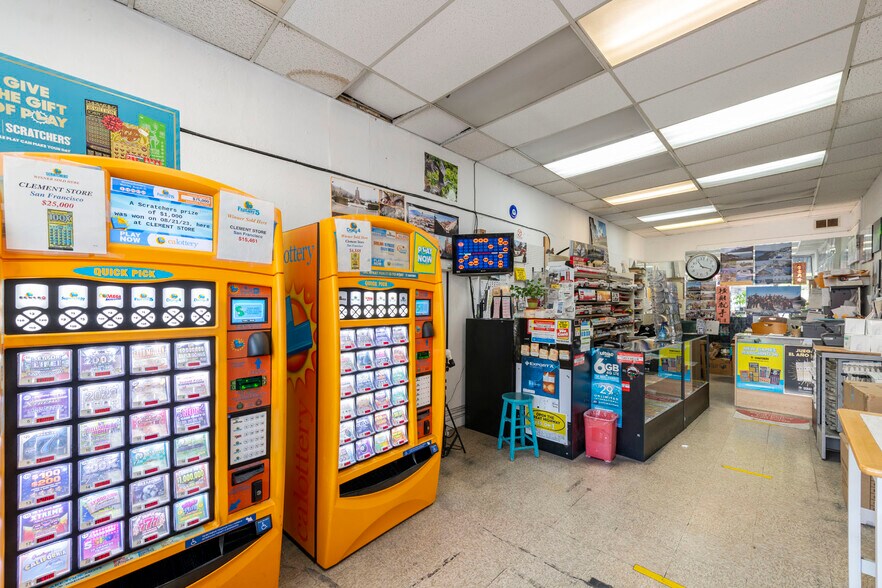 More Photos Of 637-639 Clement St, San Francisco Storefront Retail Residential For Sale