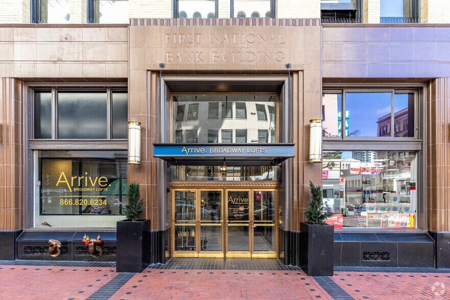 More Photos Of 1007 5th Ave, San Diego Apartments For Lease