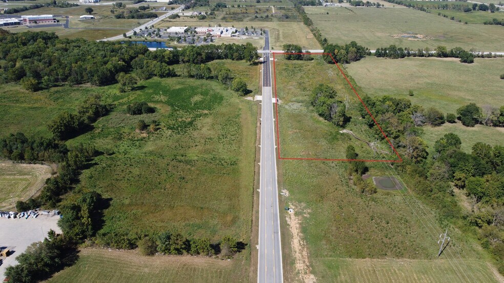 More Photos Of N. Simon Sager Avenue @ E. Tahlequah Street, Siloam Springs Land For Sale