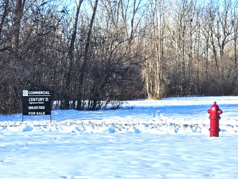 More Photos Of 3500 Hallmark Ct, Saginaw Land For Sale
