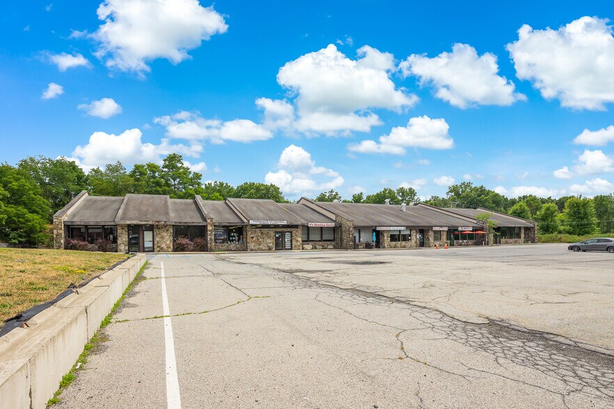 More Photos Of 2877 Route 94, Washingtonville Unknown For Lease