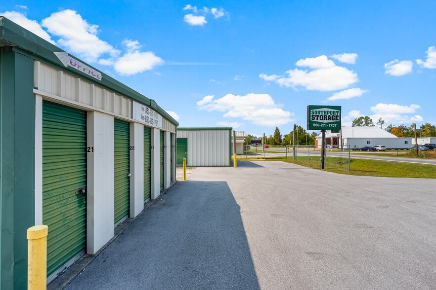 More Photos Of 2136 Cr-2321, Panama City Self Storage For Sale