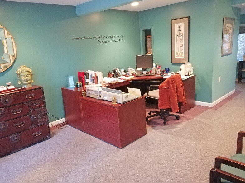 More Photos Of 4499 Route 27, Kingston Medical For Lease