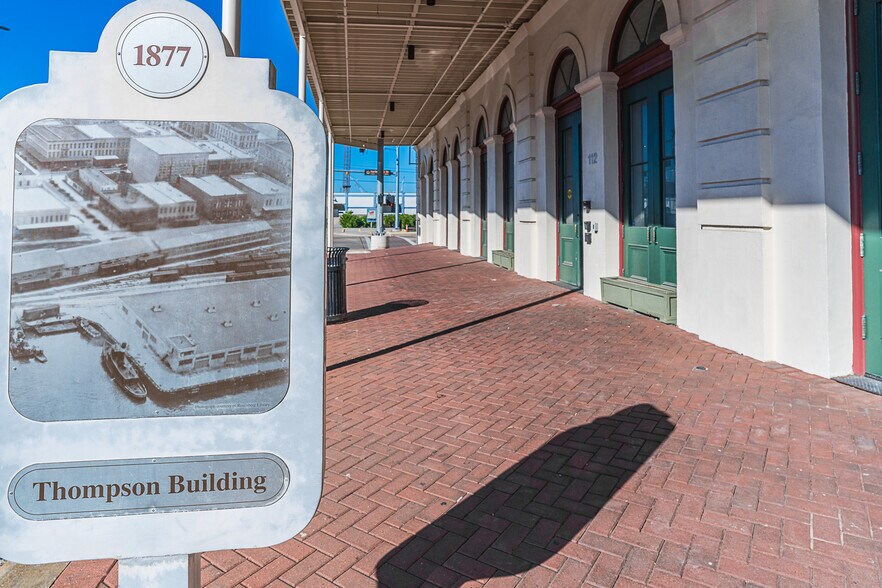 More Photos Of 112 23rd St, Galveston Freestanding For Lease