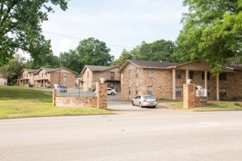 More Photos Of 3081 St. Charles Dr, Memphis Apartments For Sale