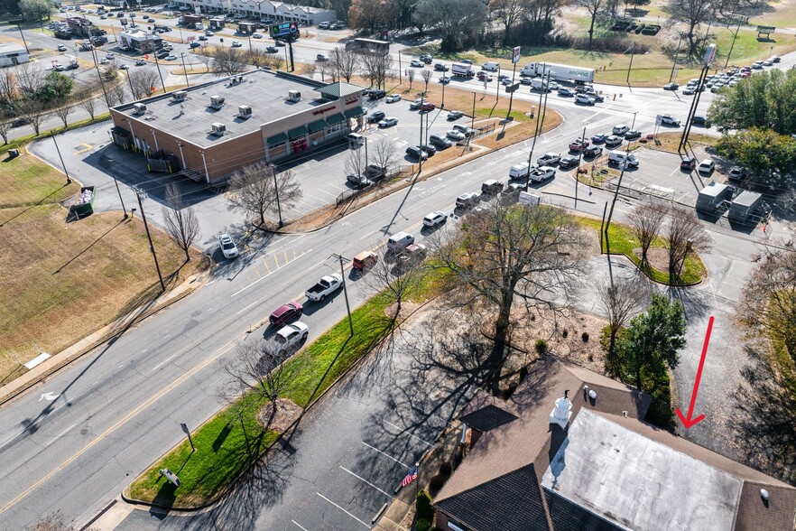 Primary Photo Of 824 S Dekalb St, Shelby Medical For Sale