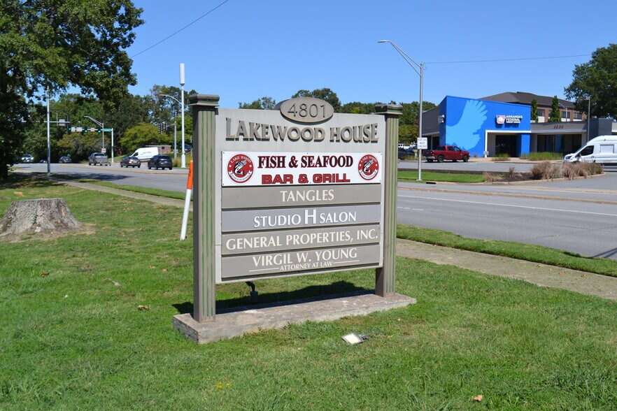 More Photos Of 4801 N Hills Blvd, North Little Rock Office Residential For Lease