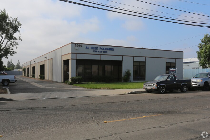 More Photos Of 3010 E Coronado St, Anaheim Manufacturing For Lease