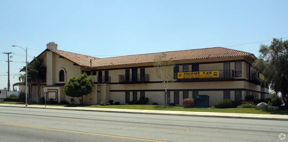 More Photos Of 16689 Foothill Blvd, Fontana Office For Lease
