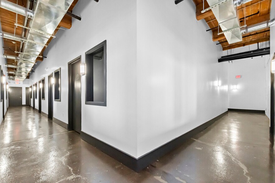 More Photos Of 67 Maplewood St, Malden Office For Lease