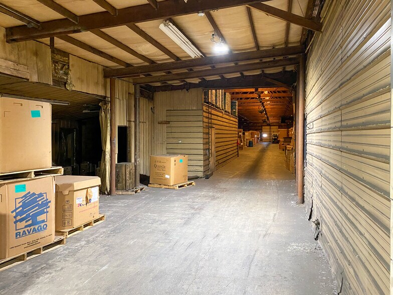 More Photos Of 101 Juneau & 301 2nd St, Elroy Industrial For Sale