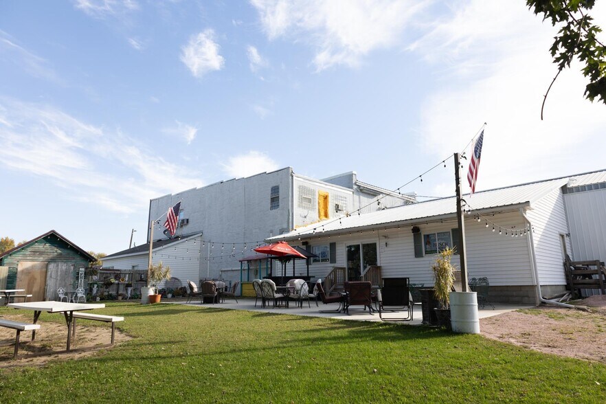 More Photos Of 103 W Main St, Hardwick Restaurant For Sale