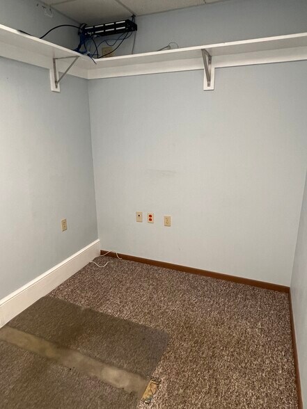 More Photos Of 148 W Pike St, Canonsburg Storefront Retail Office For Lease