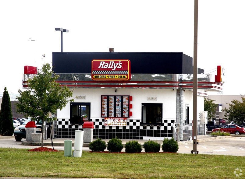 More Photos Of 5335 E Southport Rd, Indianapolis Unknown For Lease