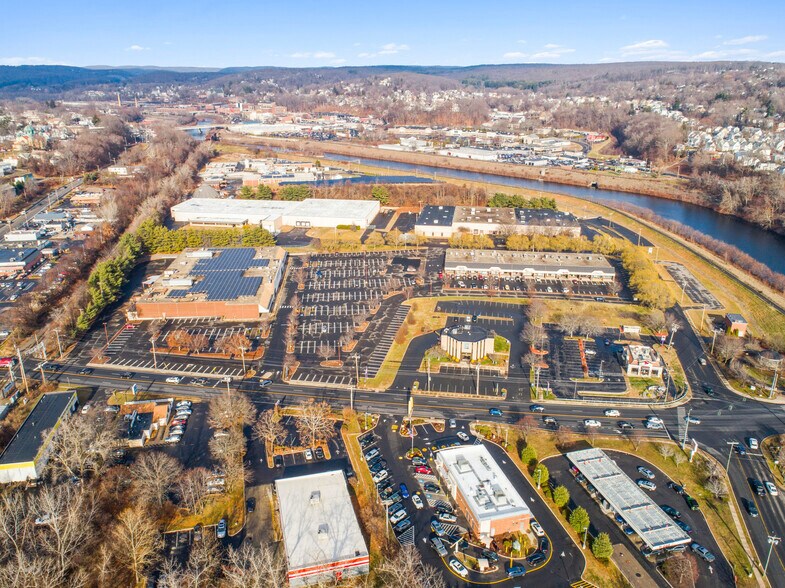 More Photos Of 100 Division St, Ansonia Supermarket For Sale