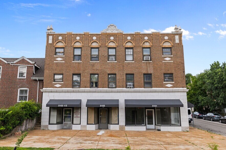 More Photos Of 5101 S Kingshighway Blvd, Saint Louis Apartments For Lease
