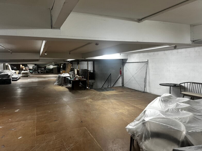 More Photos Of 11727-11729 South St, Artesia General Retail For Lease