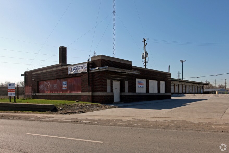 More Photos Of 6575 W Vernor Hwy, Detroit Truck Terminal For Lease