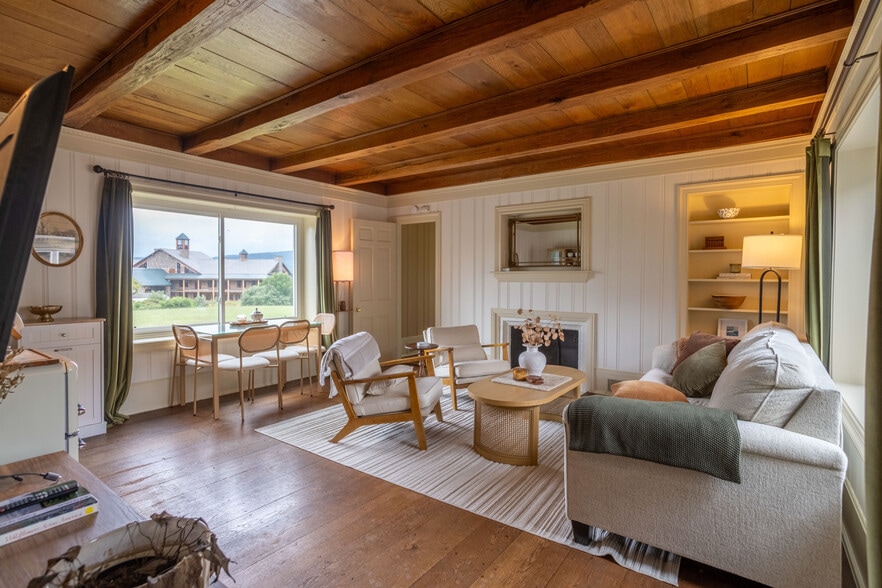 More Photos Of 1207 Flohrs Church Rd, Biglerville Hospitality For Sale