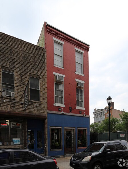 More Photos Of 7 N 3rd St, Philadelphia Restaurant For Sale